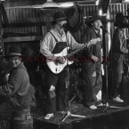 27973146_193576724566913_6448494328879528134_n[1]